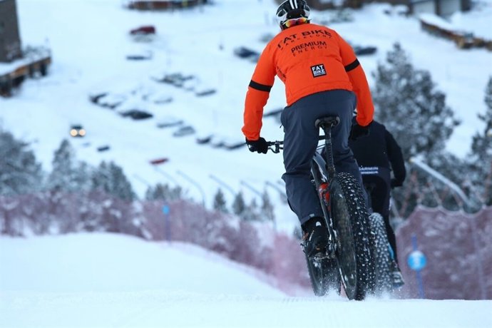 Una prueba de Snowbike