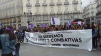 Estudiantes celebran el apoyo "masivo" a la huelga y piden luchar "todos los días" contra el machismo