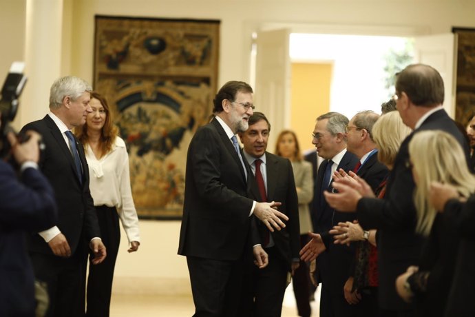 Rajoy y José Ramón García-Hernández en Moncloa 