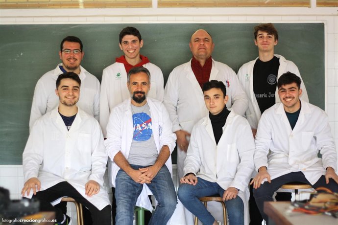El equipo ‘Alphapsi’ de segundo de Bachillerato de Calasancio Hispalense. 