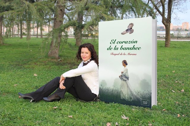 La escritora Raquel de la Morena, autora de 'El corazón de la banshee'