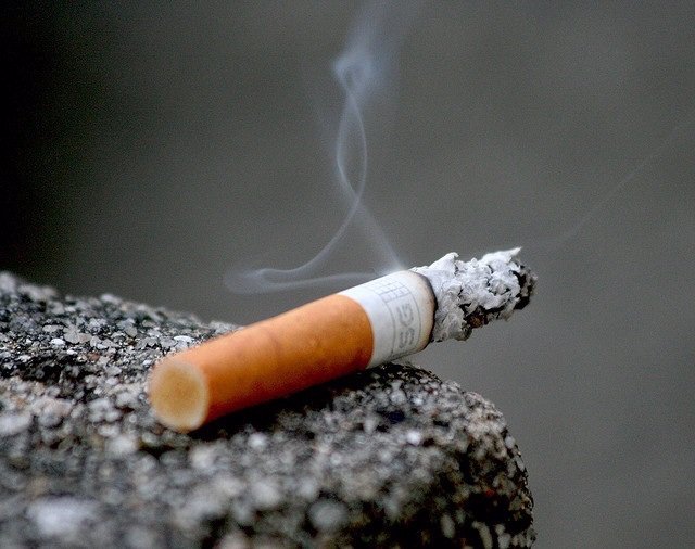 Baleares, entre las CCAA con más consumo de tabaco y de cannabis entre menores