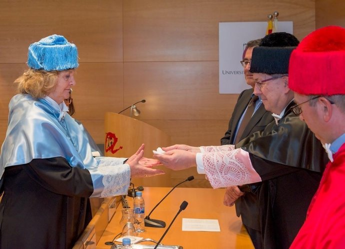 Mary Nash, doctora Honoris causa per la URV