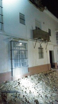 Prevén que los desalojados por el derrumbe en Sanlúcar (Cádiz) sigan fuera de sus casas durante el fin de semana