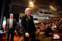Marine Le Pen, reelegida presidenta del Frente Nacional