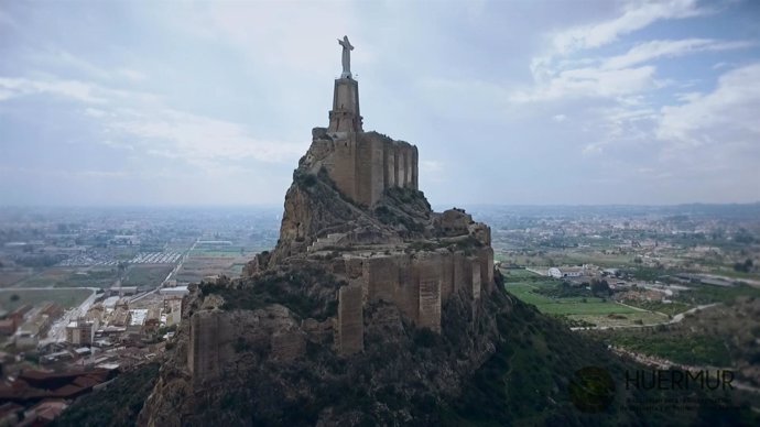 Huermur muestra el estado actual del Castillo de Monteagudo con un vídeo aéreo