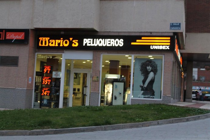 PELUQUERÍA, NEGOCIO, AUTÓNOMO, MINORISTA