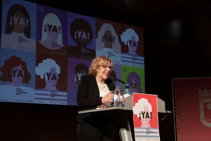 Carmena en el acto institucional por el 8 de marzo