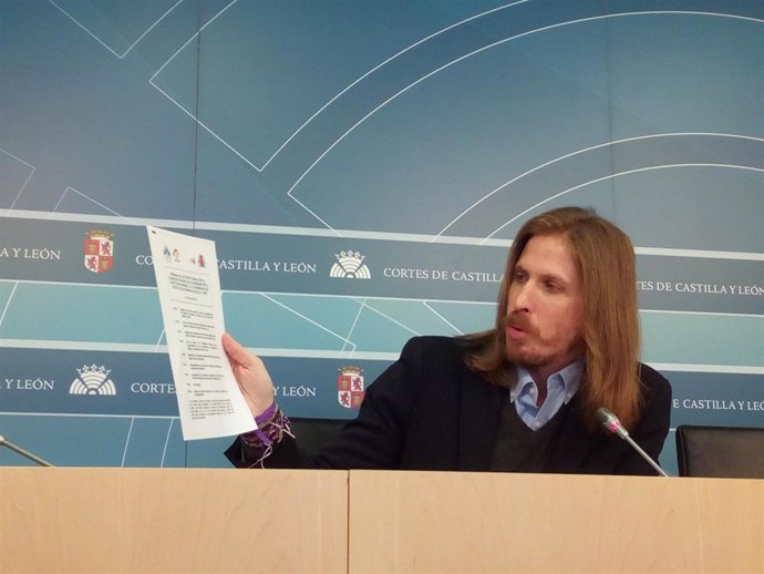 Pablo Fernández detalla los gastos del acto institucional