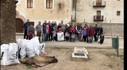 Vecinos recogen 4 toneladas de residuos en el Delta de l'Ebre