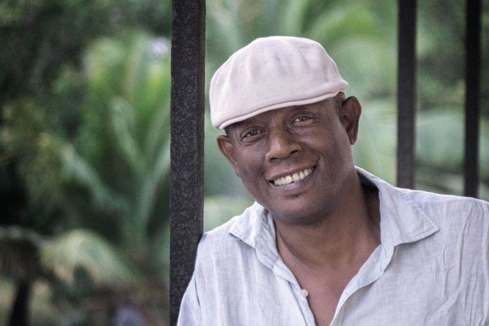 El cubano Alberto Guerra obtiene el Premio de Relatos Cortos José Nogales.