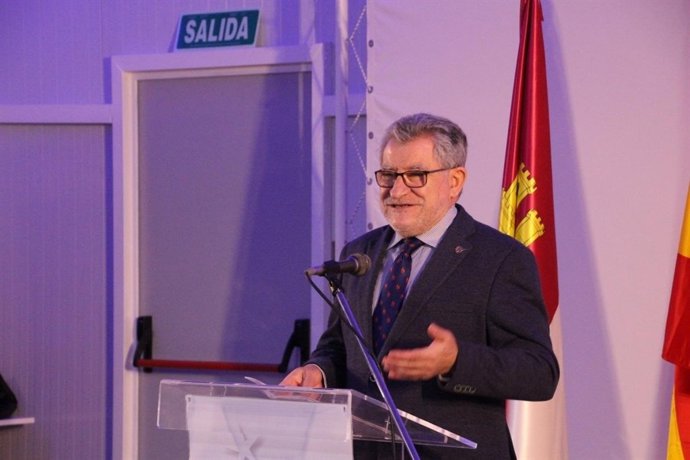 El consejero de Educación, Ángel Felpeto