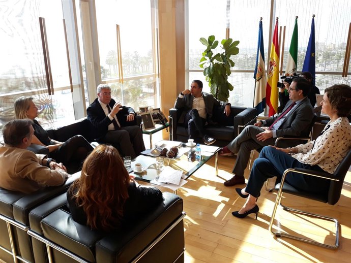 Encuentro presidente de la Diputación de Málaga con Secretario Estado Hacienda