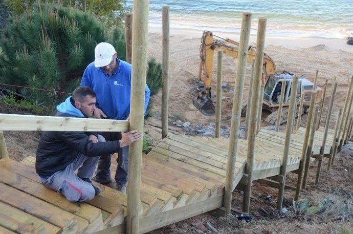 Accesos a Mazagón (Huelva).