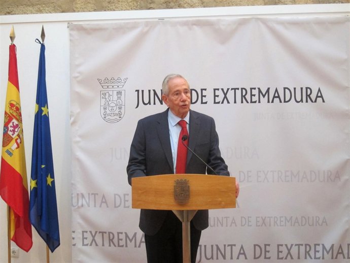  Presidente De La Asociación 'Guadalupex', Francisco Gómez Bueso