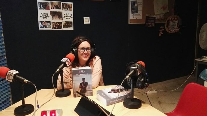 La autora Anabel Bzex