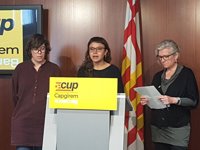 La CUP pide a Colau no acatar la sentencia del retraro del Rey y avisa: "Si lo ponen, lo quitaremos"