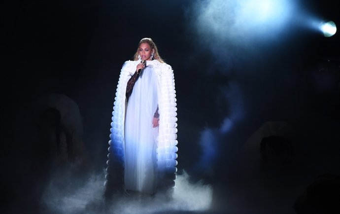 BEYONCÉ