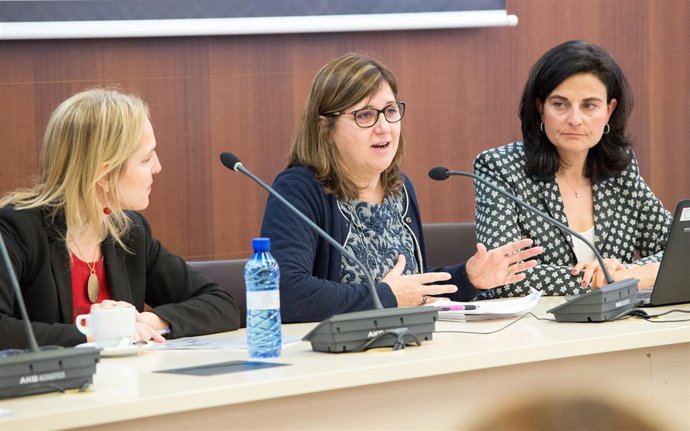 Leal en rueda de prensa