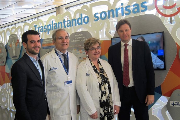 F.Martí (DTI), el gerent V.Martínez, la coord.T.Pont i G.Chiericatti (Chiesi)