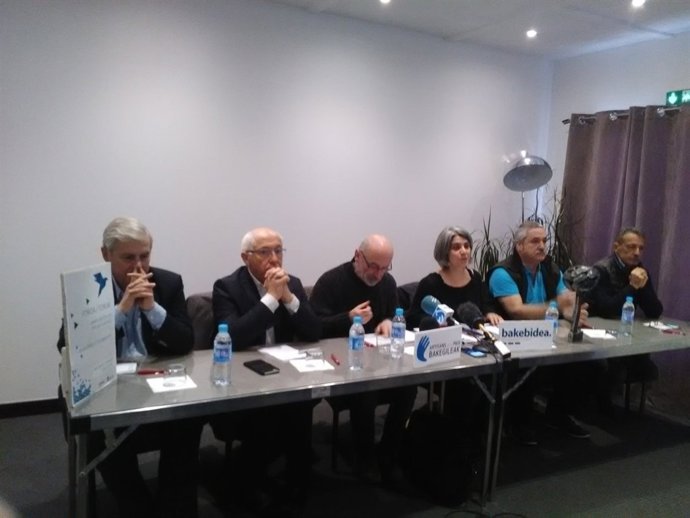 Rueda de prensa de los Artesanos de la Paz