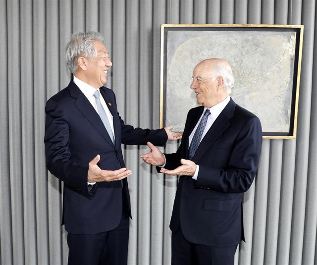 BBVA se reúne con una delegación del Gobierno de Singapur