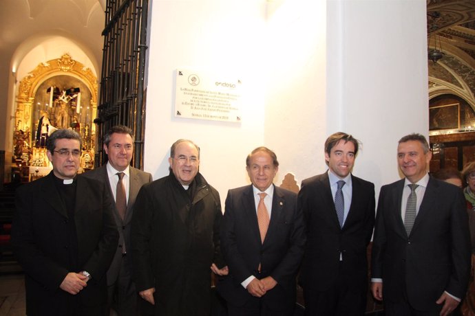 Fundación Endesa inaugura la iluminación artística de la Iglesia de la Magdalena