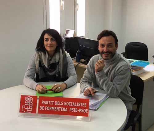 Los consellers del PSOE de Formentera Ana Juan y Rafael Ramírez