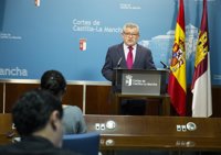 Felpeto dice que, aunque no hay fecha del contrato-programa, los contactos con la UCLM van en "el mejor camino posible"