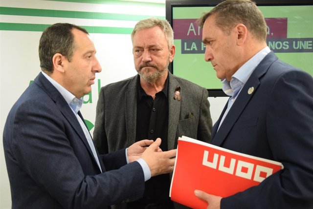 Reunión PSOE UGT Y CCOO