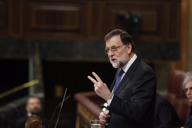 Rajoy interviene en el pleno del Congreso sobre las pensiones