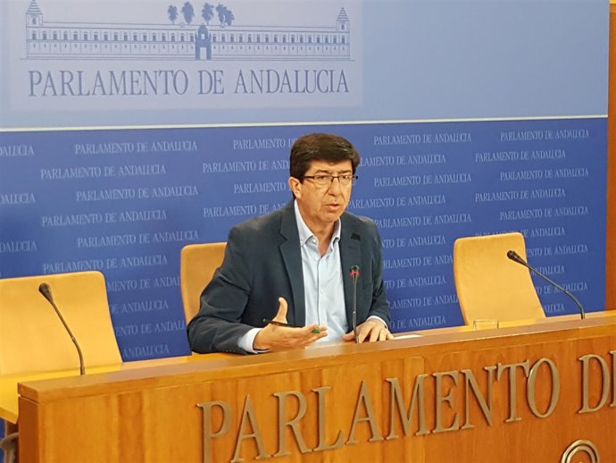 El presidente y portavoz de Ciudadanos en el Parlamento andaluz, Juan Marín