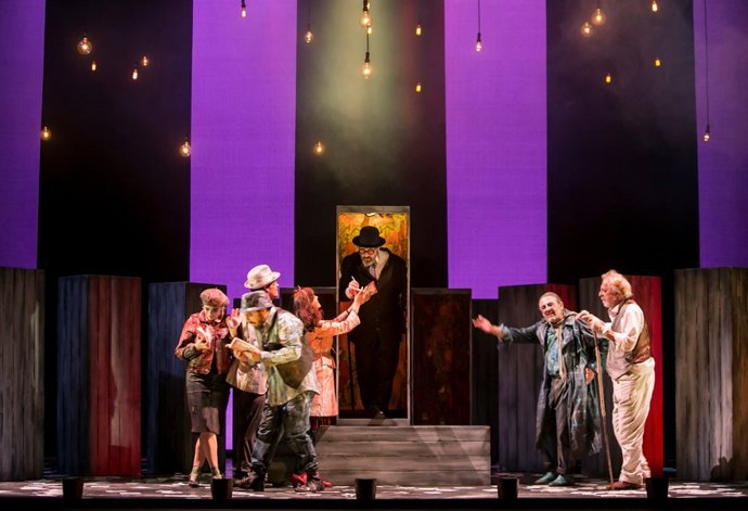 Nota Y Foto / El Teatro Alhambra Acoge ‘Luces De Bohemia’ De Valle Inclán Con Te