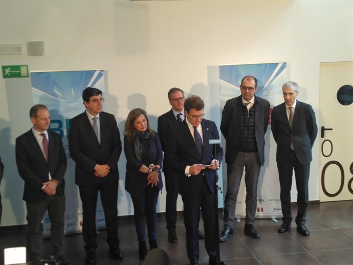 Visita de las autoridades a los proyectos de la Business Factory Auto