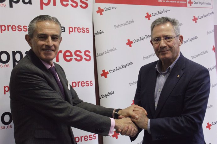 Firma del acuerdo entre Cruz Roja Española y Europa Press
