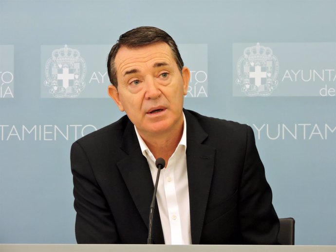 El portavoz del PSOE en el Ayuntamiento de Almería, Juan Carlos Pérez Navas