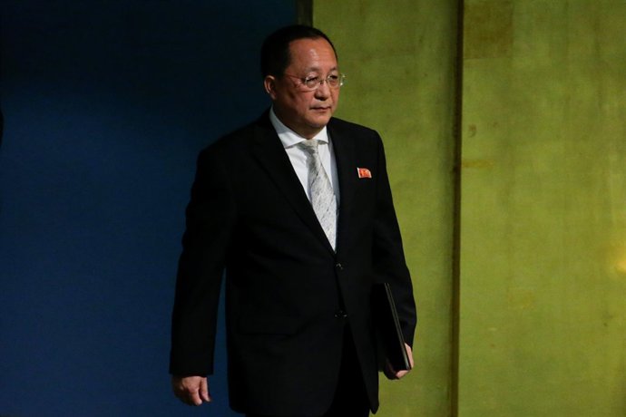El ministro de Exteriores norcoreano, Ri Yong Ho