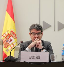 Álvaro Nadal interviene en una jornada sobre La digitalización de la economía