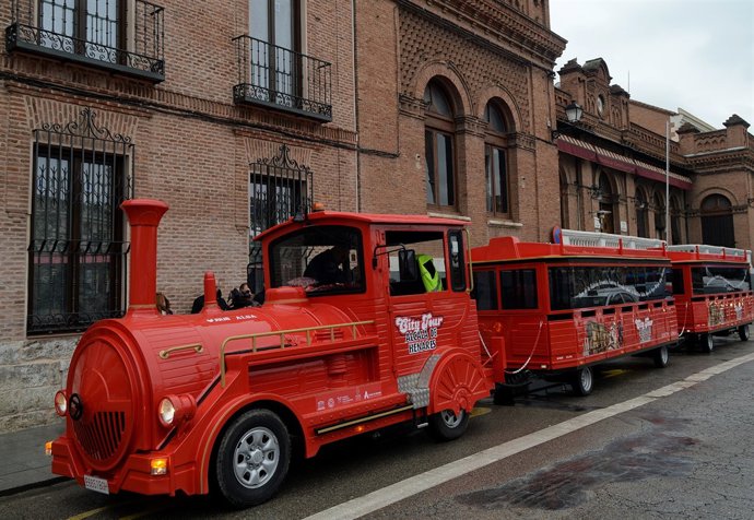 Alcalá De Henares: Alcalá Presenta Su Nuevo Tren Turístico, Alcalá City Tour