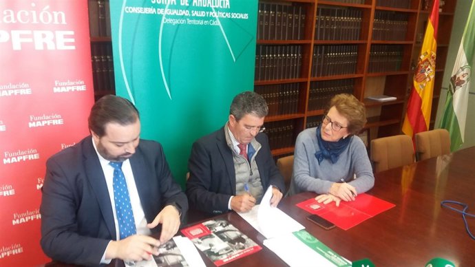 Nota De Prensa: La Delegación, Feproami Y La Fundación Mapfre Firman Un Acuerdo 