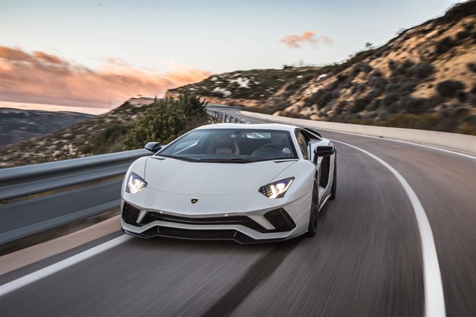 Lamborghini Aventador S