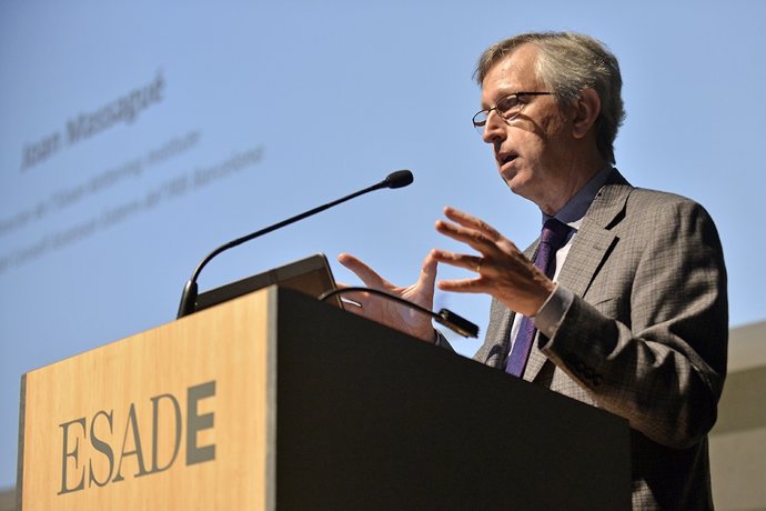 Joan Massagué, en un acte a Esade