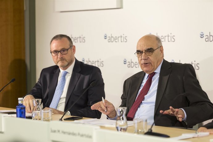 El president d'Abertis, Salvador Alemany, i el seu primer executiu José Aljaro