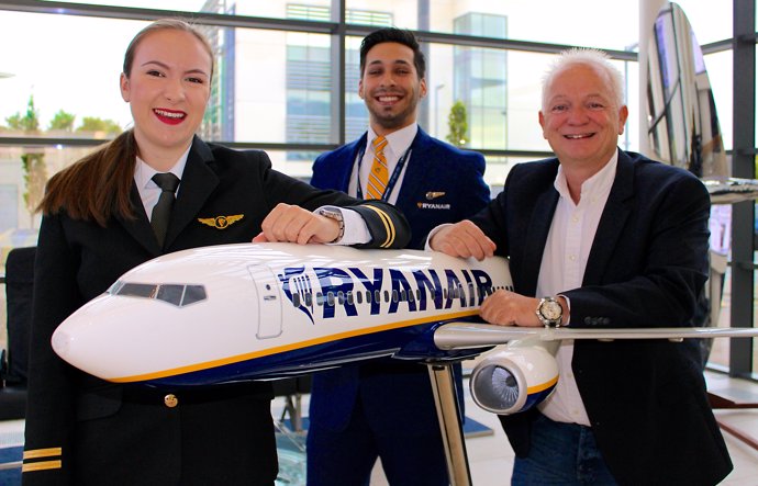 Ryanair creará más de 3.500 empleos en 2017