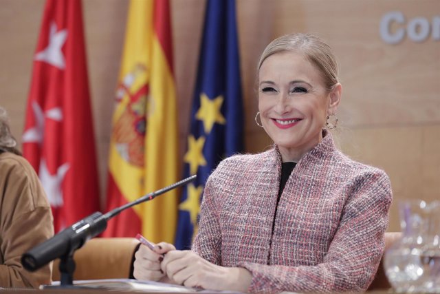 Cifuentes Preside La Reunión Del Consejo De Gobierno 
La Presidenta De La Comuni