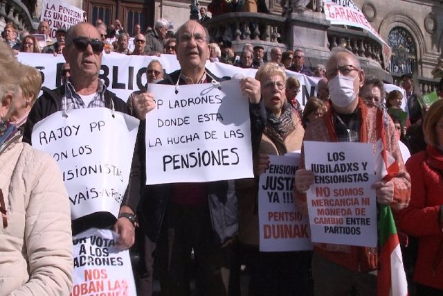 Protesta de pensionistas en Bilbao