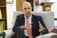 Ortega subraya que la sentencia del TSJC sobre el gas "no cuestiona" que el aire propanado se extienda en Canarias