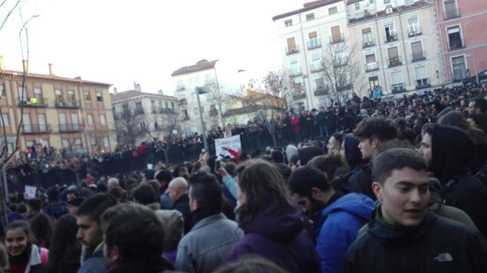 Manifestación en Lavapiés tras la muerte de un sengalés