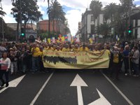 Miles de pensionistas se manifiestan por toda Canarias en defensa de unas pensiones dignas