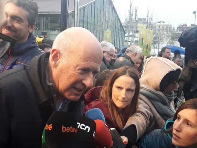 El diputat de JxCat Lluís Font en la manifestació de Somescola